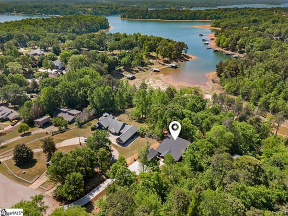 2nd image of 4809 Great Oaks Dr