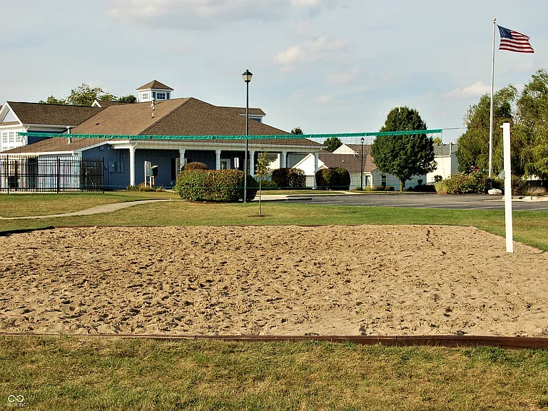 8348 S Swimming Hole Ln — Photo 21