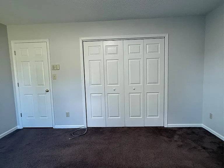 869 Crystal Springs Dr — Photo 8