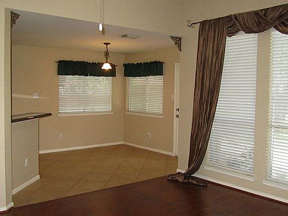 5th image of 7206 Brockington Dr
