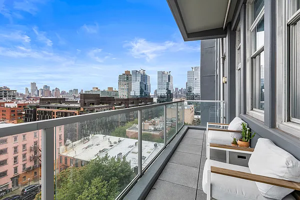 Sold by Isaacs Ganz Real Estate | media 11
