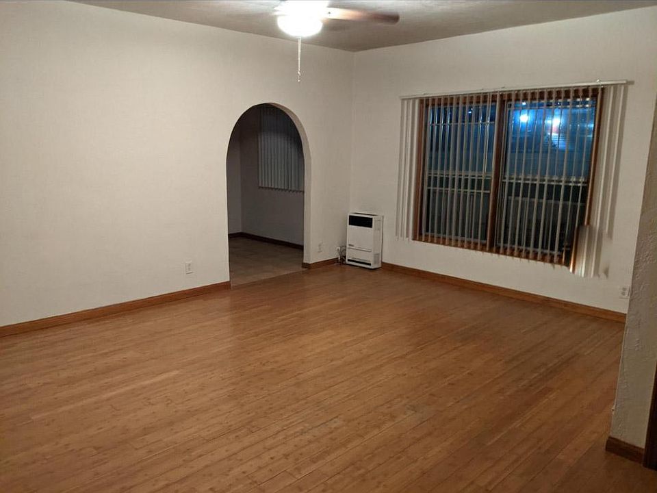 1st image of 1422 N Kingsley Dr #108