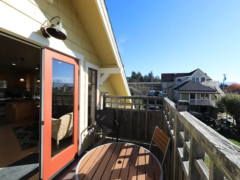 1258A S I St — Photo 10