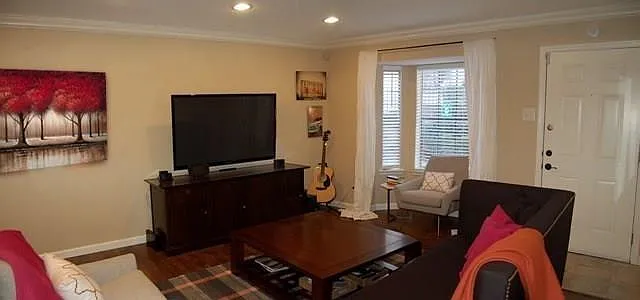 8750 Park Ln #102 — Photo 3