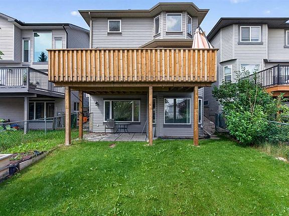 4th image of 126 W Bridlewood Way SW
