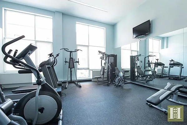 Rented by Halstead Real Estate | media 23