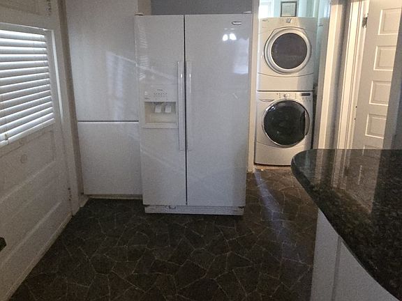 5th image of 120 Summit St #120
