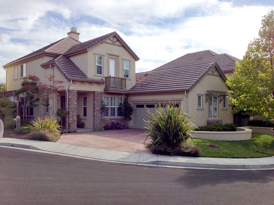 1st image of 7105 S Hill Ct