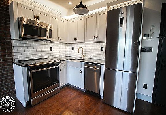 2nd image of 11 Brooklyn Ave #6G