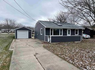 108 E Yost Dr, Beloit, WI 53511