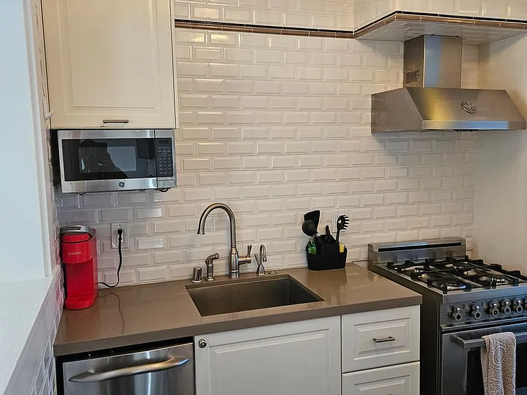 181 Orange Ave — Photo 8