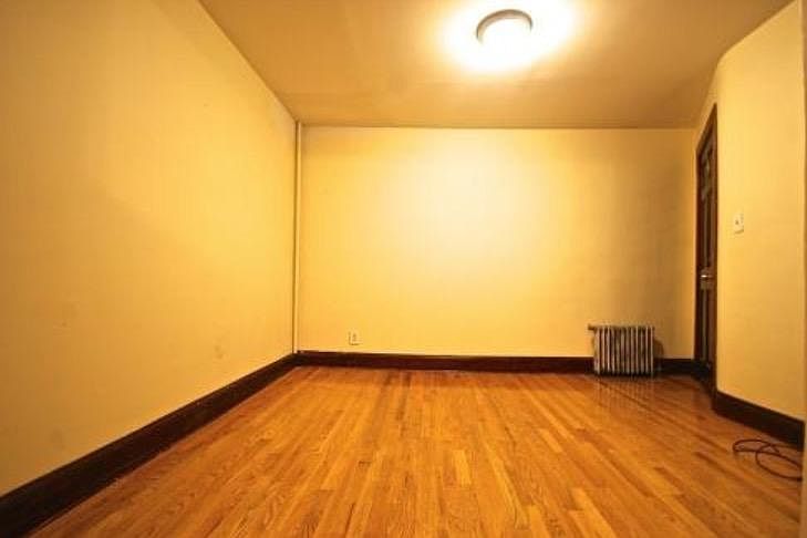 2nd image of 1207 Dean St