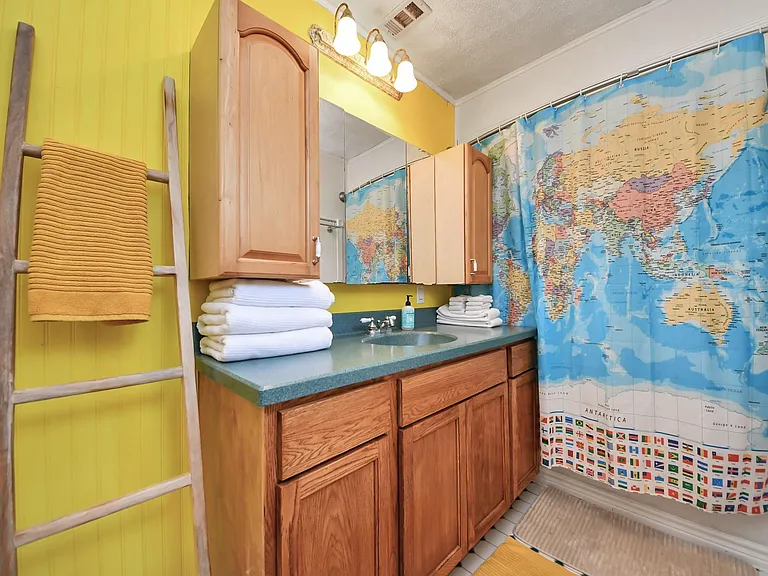 17018 Water Oak Dr #A — Photo 27