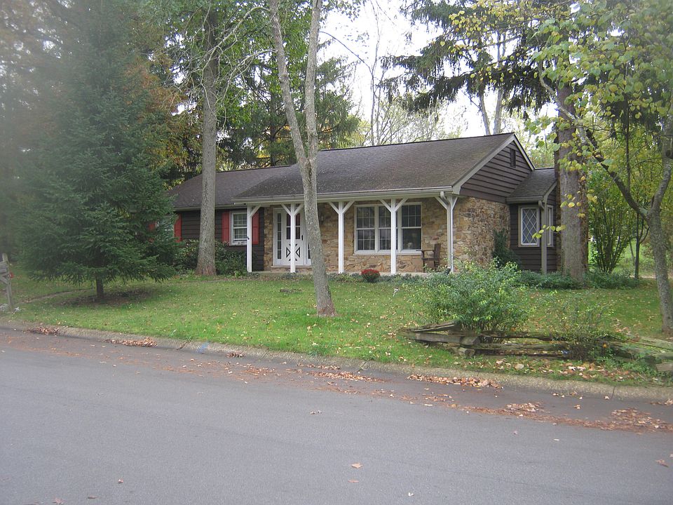 1st image of 3801 Pinehurst Dr