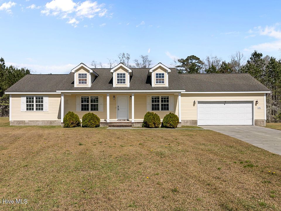 1st image of 207 Tall Tree Court