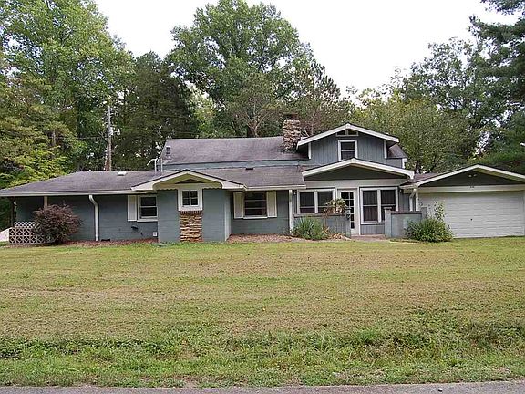 2nd image of 8150 Lakewood Dr