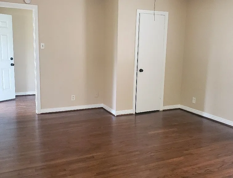 4321C Hain St — Photo 5