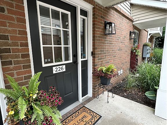 2nd image of 3321 Lenox Village Dr Unit 226