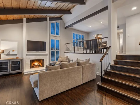 4231 Colfax Ave Unit F, Studio City, CA 91604