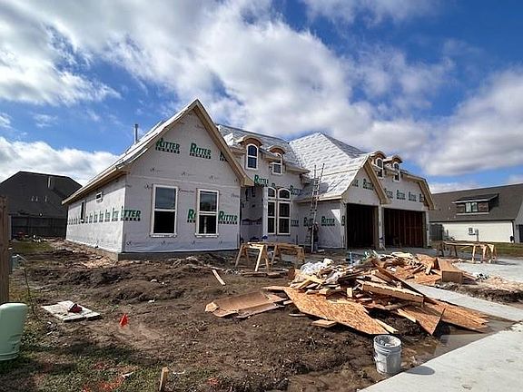 2nd image of 6535 Claybourn Dr