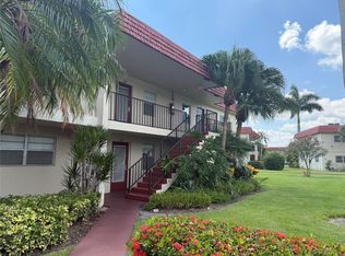 32 Abbey Ln APT 207, Delray Beach, FL 33446