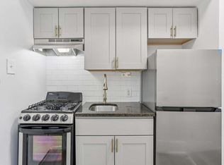 2224 Walnut St #S101, Philadelphia, PA 19103