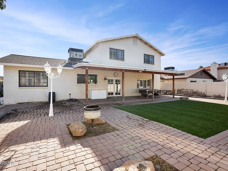 2542 W Nopal Ave — Photo 41