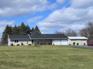 5096 Rotary Rd, Cherry Valley, IL 61016