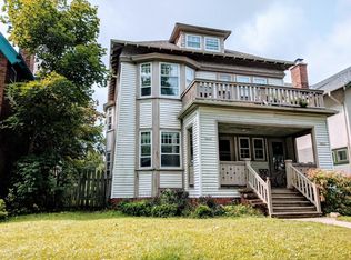 3013 N Prospect Ave #3015, Milwaukee, WI 53211