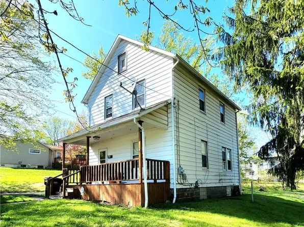 444 Curtis St, Sharon, PA 16146