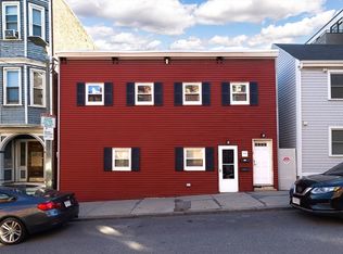 F 324th St, Boston, MA 02127