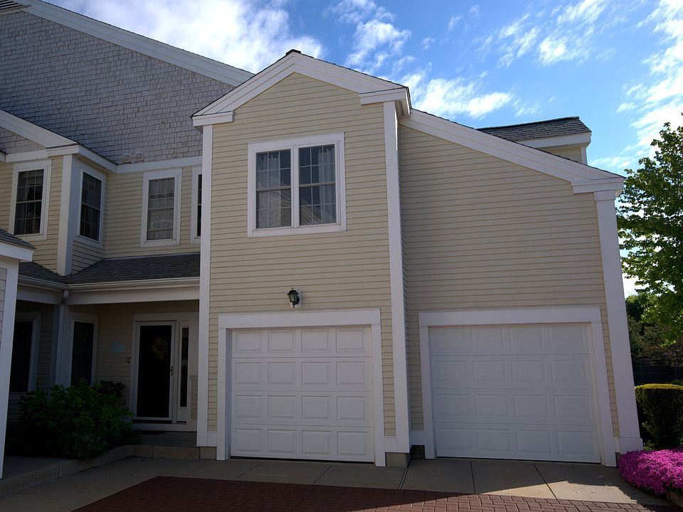 1st image of 18 Village Dr