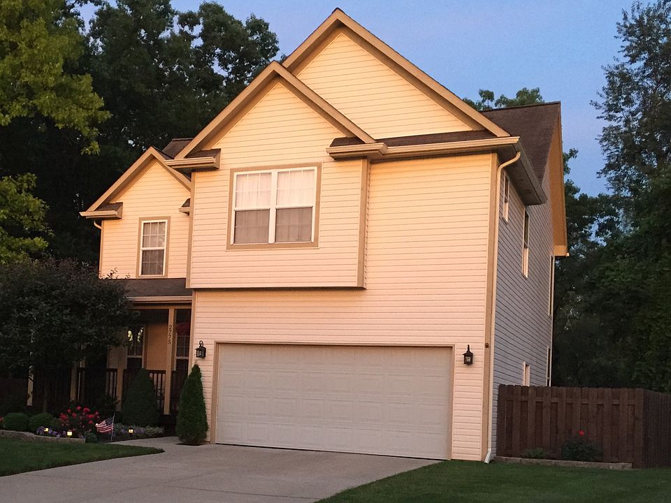 2nd image of 2775 Riverside Dr