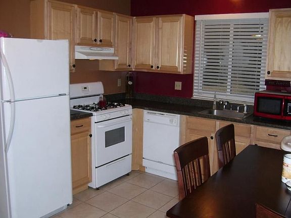 4th image of 3224 Chicory Creek Ln