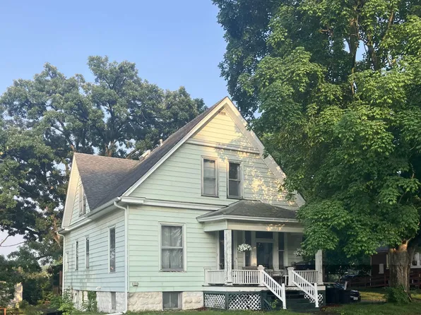 401 E Broadway Ave, Fairfield, IA 52556