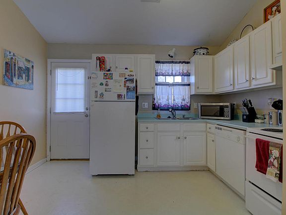 4th image of 3167 Garden City Blvd SE