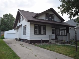 1609 8th St, Harlan, IA 51537