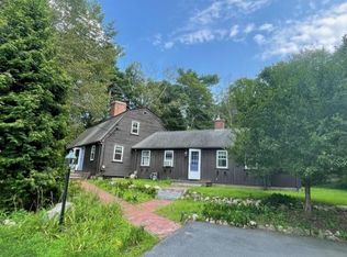 92 Hill St, Lexington, MA 02421