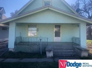 3023 Larimore Ave, Omaha, NE 68111