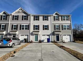 113 C St, Suffolk, VA 23434