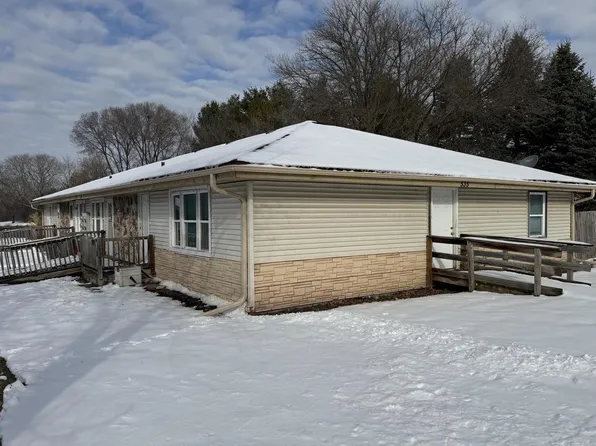535 Merton AVENUE, Hartland, WI 53029