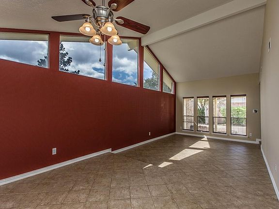 4th image of 1530 Hitherfield Dr