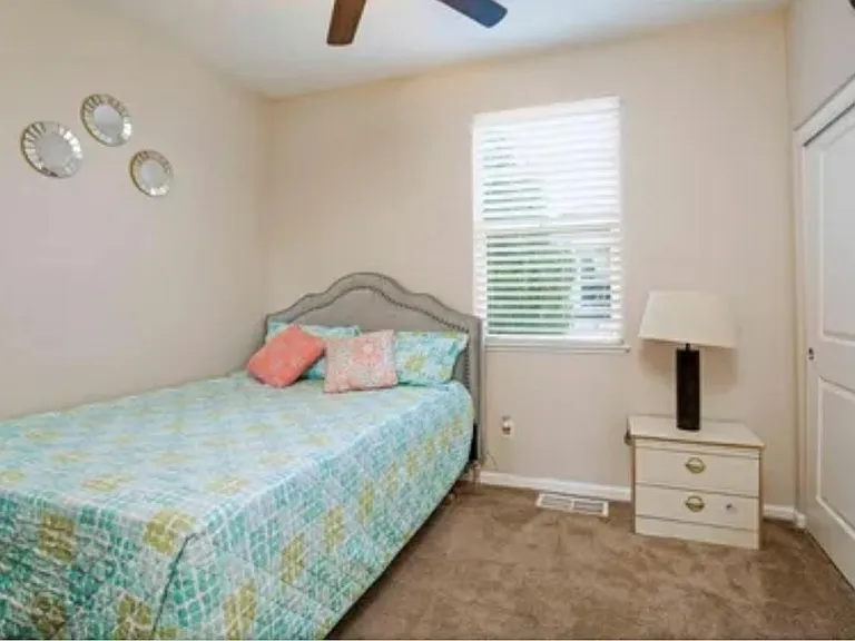 1664 Glenmore Dr #1664 — Photo 19