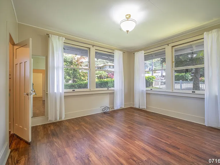 2417 Parker Pl — Photo 15