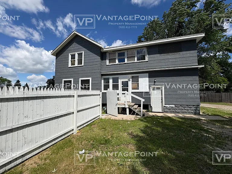 460 S Emery Ave — Photo 16