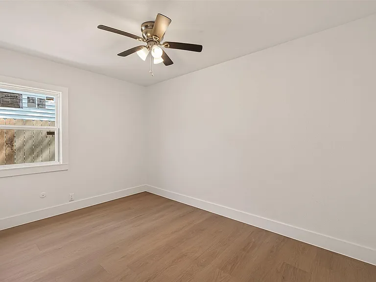 3209 McCrarey Dr — Photo 22