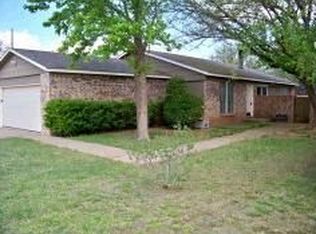 8207 Geneva Ave, Lubbock, TX 79423