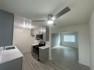 9328-34A, Bellflower, CA 90706