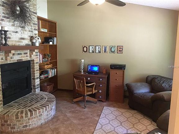 5th image of 8037 Dunstable Cir