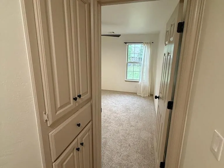 866 Harrison St — Photo 9